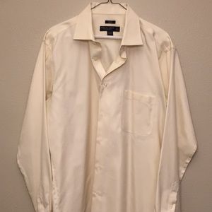 Pronto Uomo dress shirt.